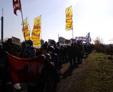 三里塚反対同盟2011新年デモ