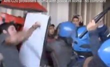 2011.11.03 イタリアでＧ２０抗議デモと警官隊が衝突