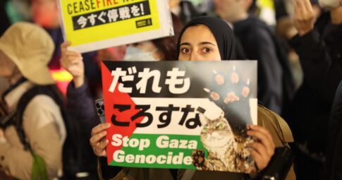 2023.11.10イスラエルのガザ虐殺に抗議する渋谷デモ（毎日新聞）